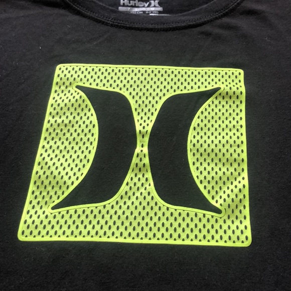 Hurley tee - Picture 2 of 3